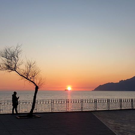 Doralice Comfort House Free Private Parking Βίλα Σαλέρνο Εξωτερικό φωτογραφία