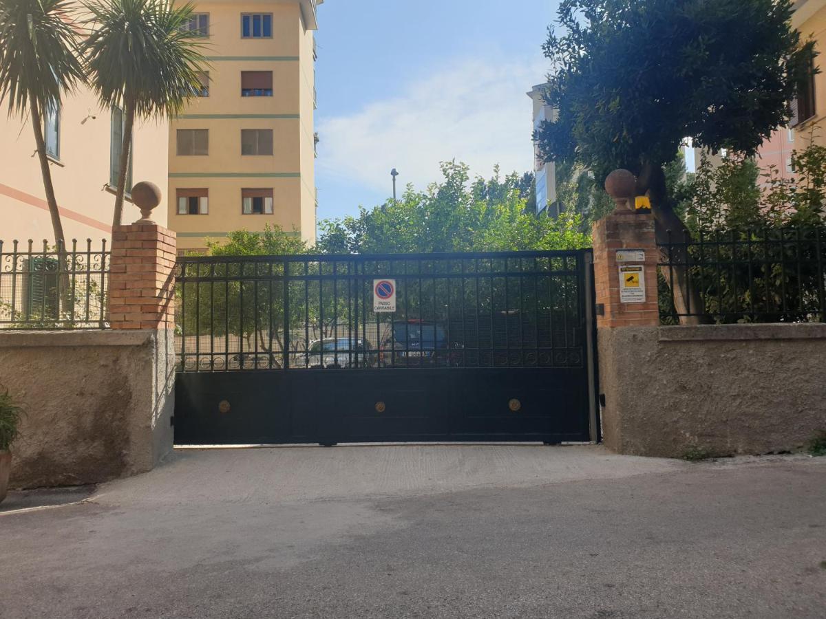 Doralice Comfort House Free Private Parking Βίλα Σαλέρνο Εξωτερικό φωτογραφία